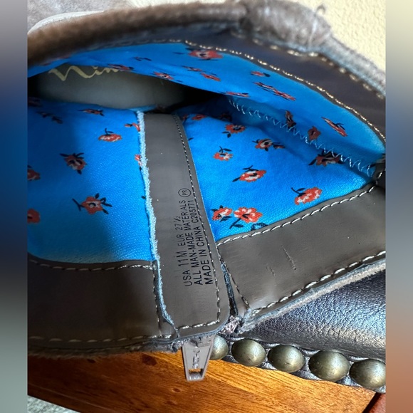 Nina Size 11 Little Girl Brown Side Zip Boots with blue lining - Picture 5 of 7